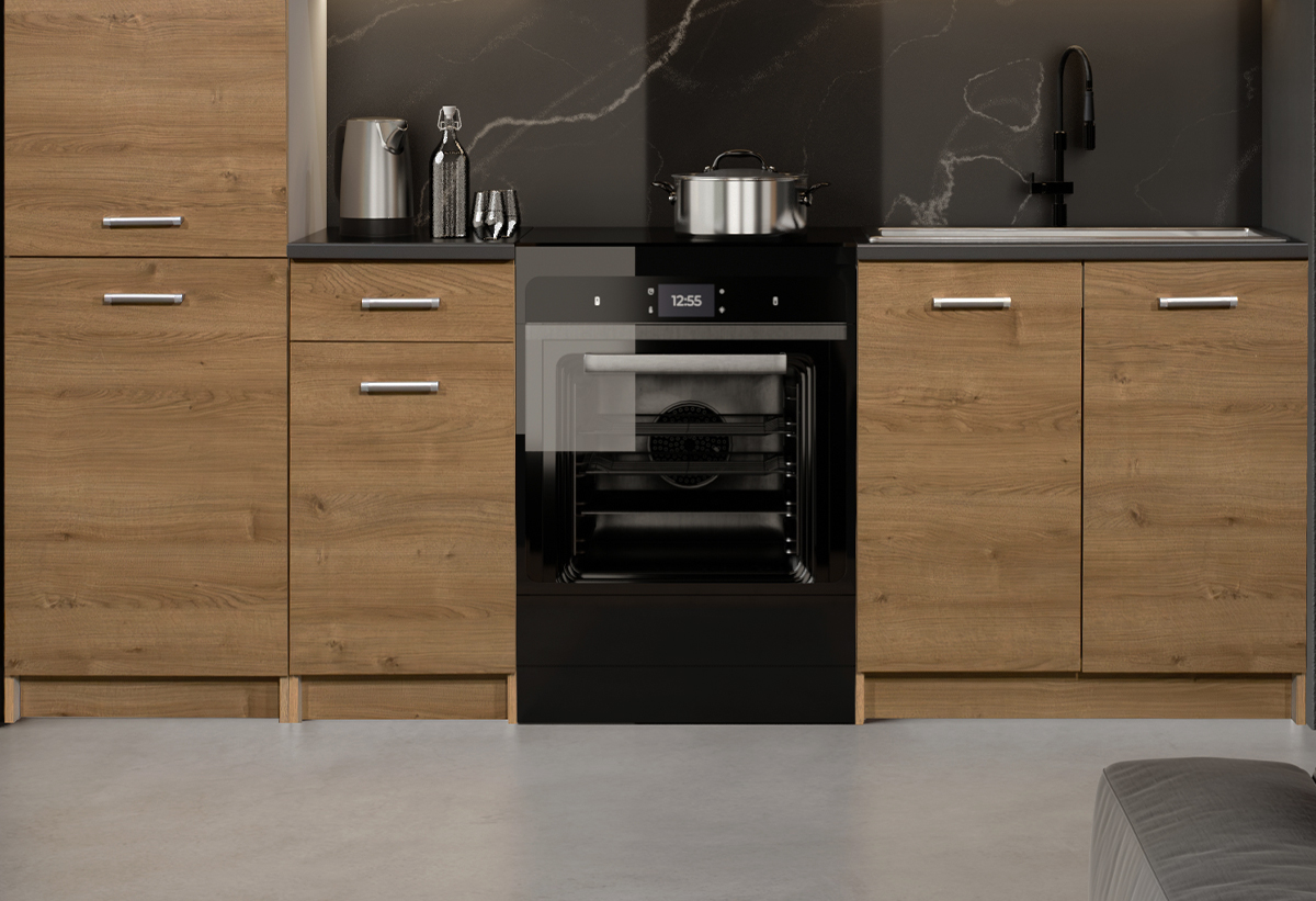 Απεικονίζονται τα ντουλάπια βάσης της έτοιμης κουζίνας.